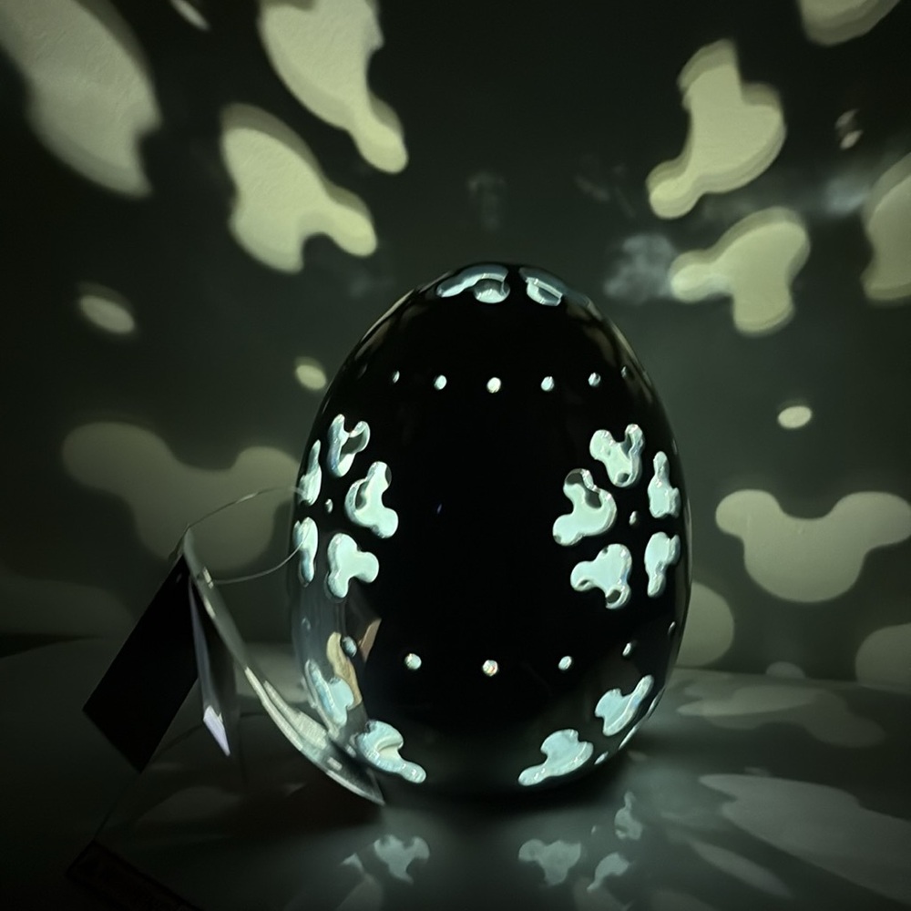 Mickey Mouse LED Ceramic Easter Egg - Picture 3 of 10